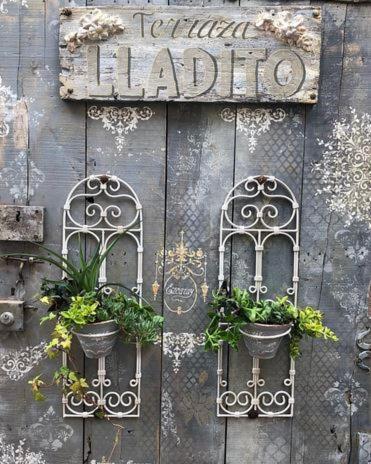 Fuente De La Estacion Lejlighedshotel Ezcaray Eksteriør billede